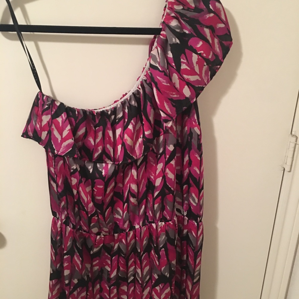 Cute, one shoulder dress